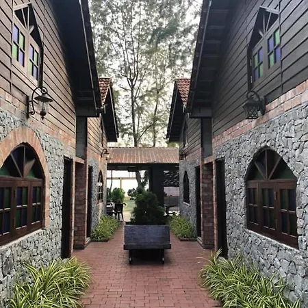 Kampung Rhu Homestay